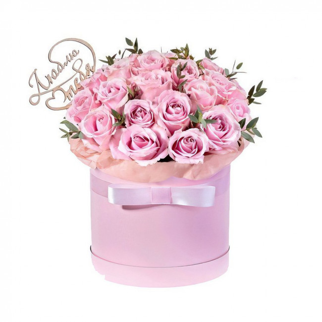 Букет цветов "Шляпная коробка Признание в любви" Букет цветов "Шляпная коробка Признание в любви"